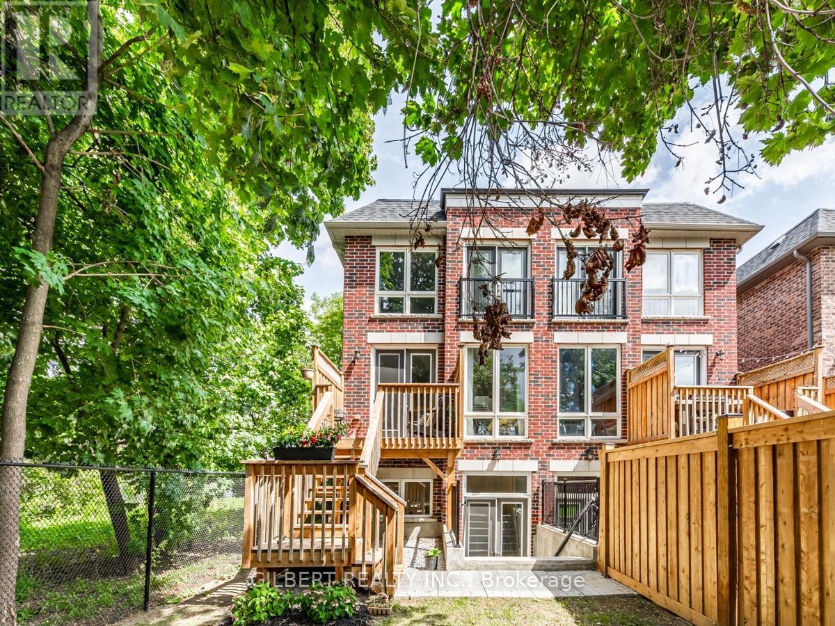 24 Carhartt Street, Toronto (Englemount-Lawrence), Ontario  M6A 1Y4 - Photo 37 - C14128744