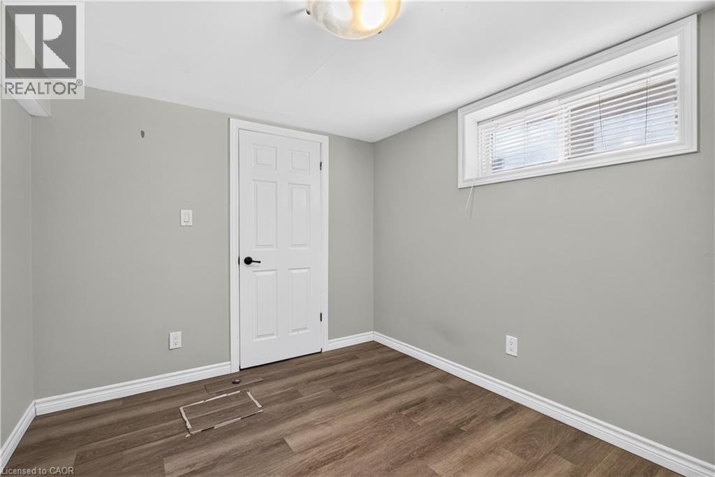 4961 Armoury Street, Niagara Falls, Ontario  L2E 1T3 - Photo 40 - 40874646