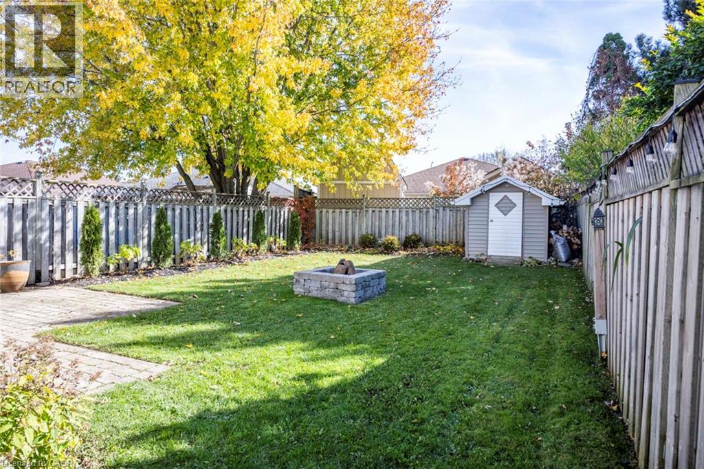 729 Fairway Court, Kitchener, Ontario  N2A 4B4 - Photo 33 - 40874208