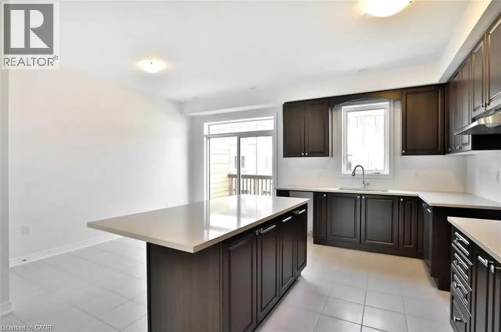 45 Rapids Lane, Hamilton, Ontario  L8K 0A3 - Photo 4 - 40873427