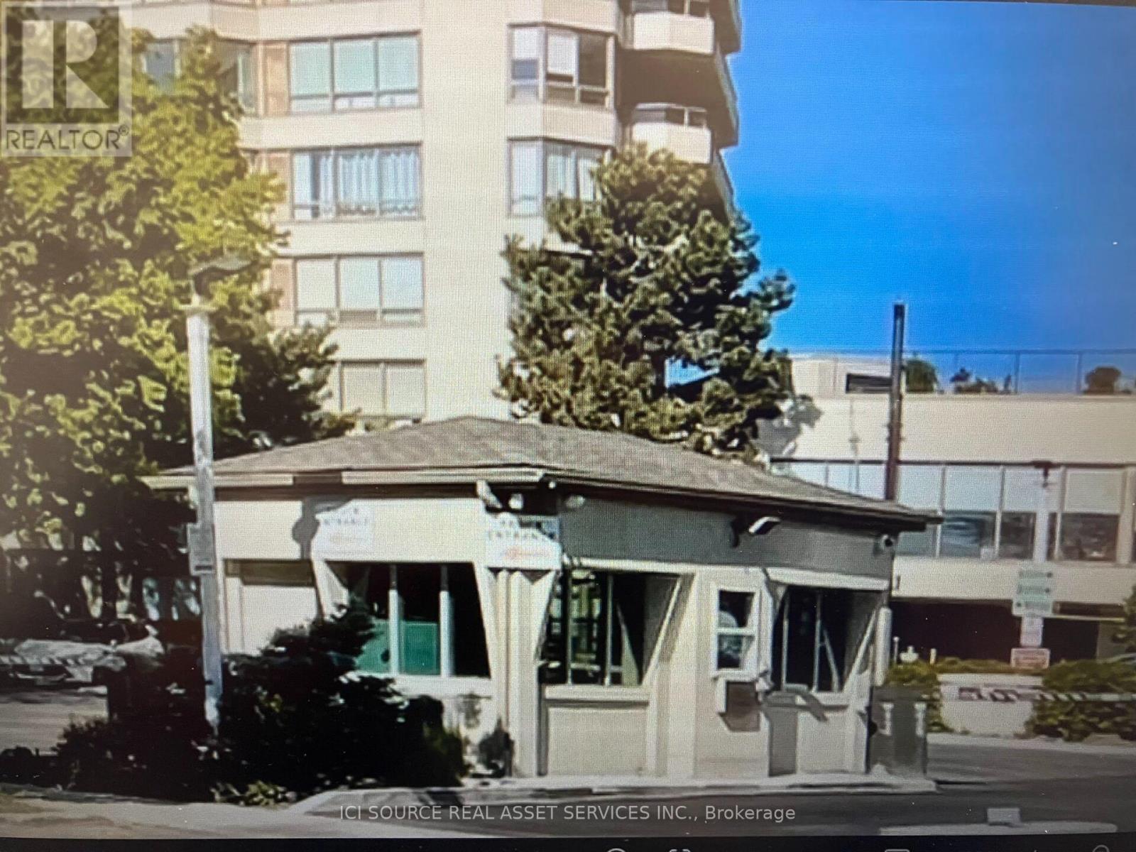 1618 - 3 Greystone Walk Drive, Toronto (Kennedy Park), Ontario  M1K 5J4 - Photo 3 - E14128838
