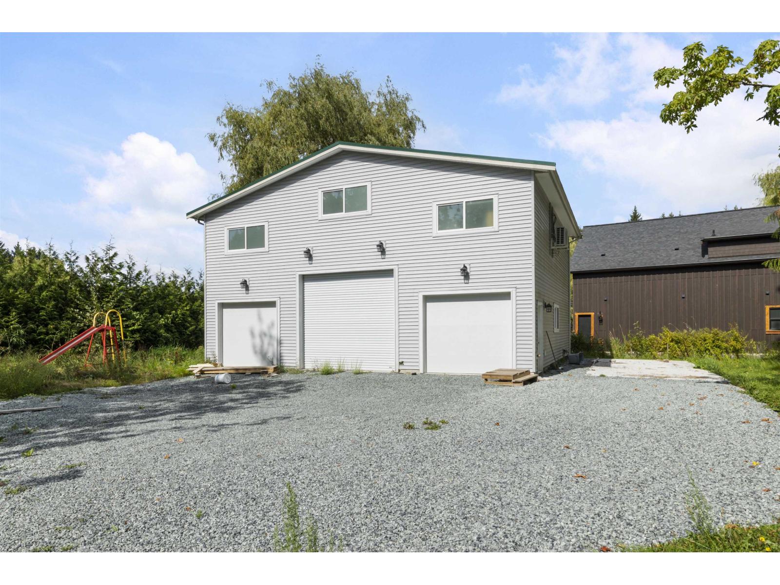 63 WAGONWHEEL CRESCENT