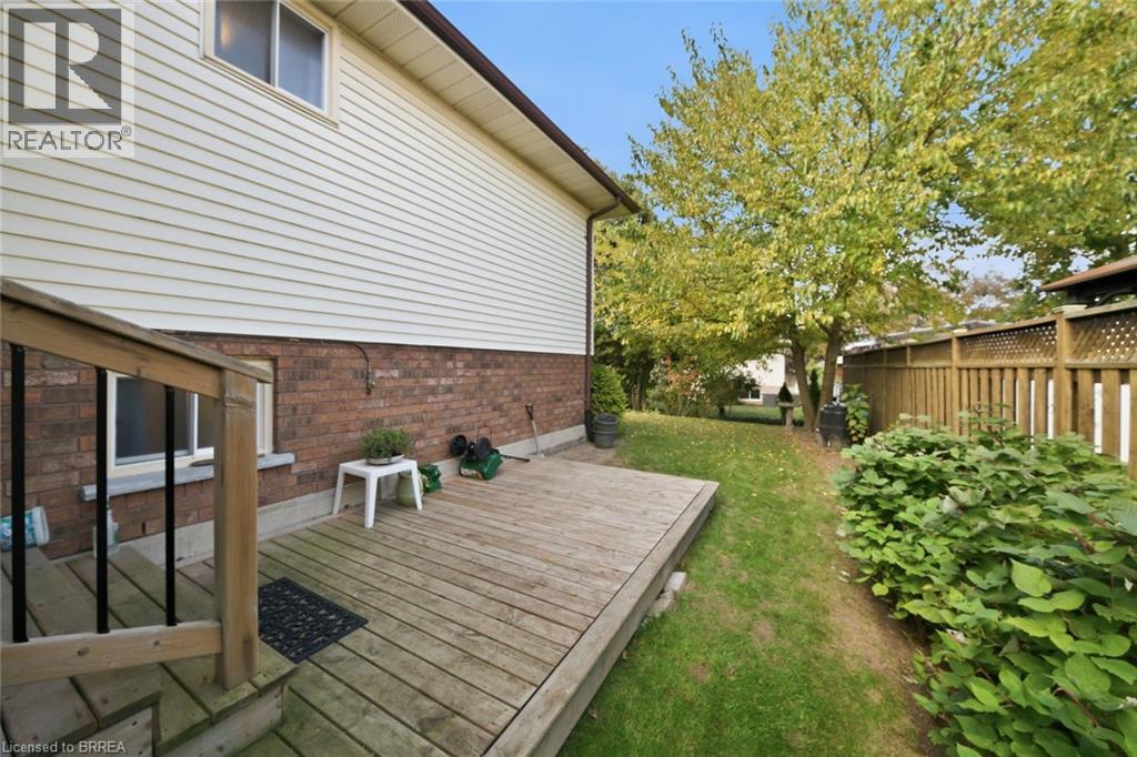 12 Spartan Drive, Brantford, Ontario  N3R 6C7 - Photo 29 - 40872812