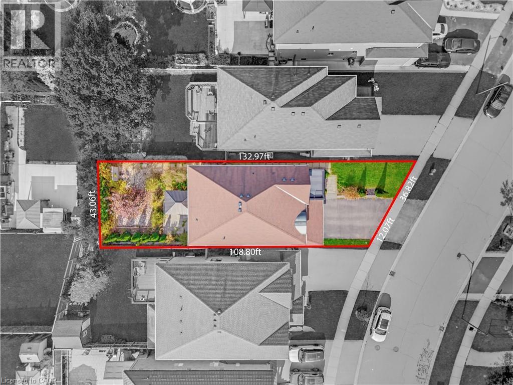 118 Thomas Avenue, Brantford, Ontario  N3S 7V4 - Photo 2 - 40873183