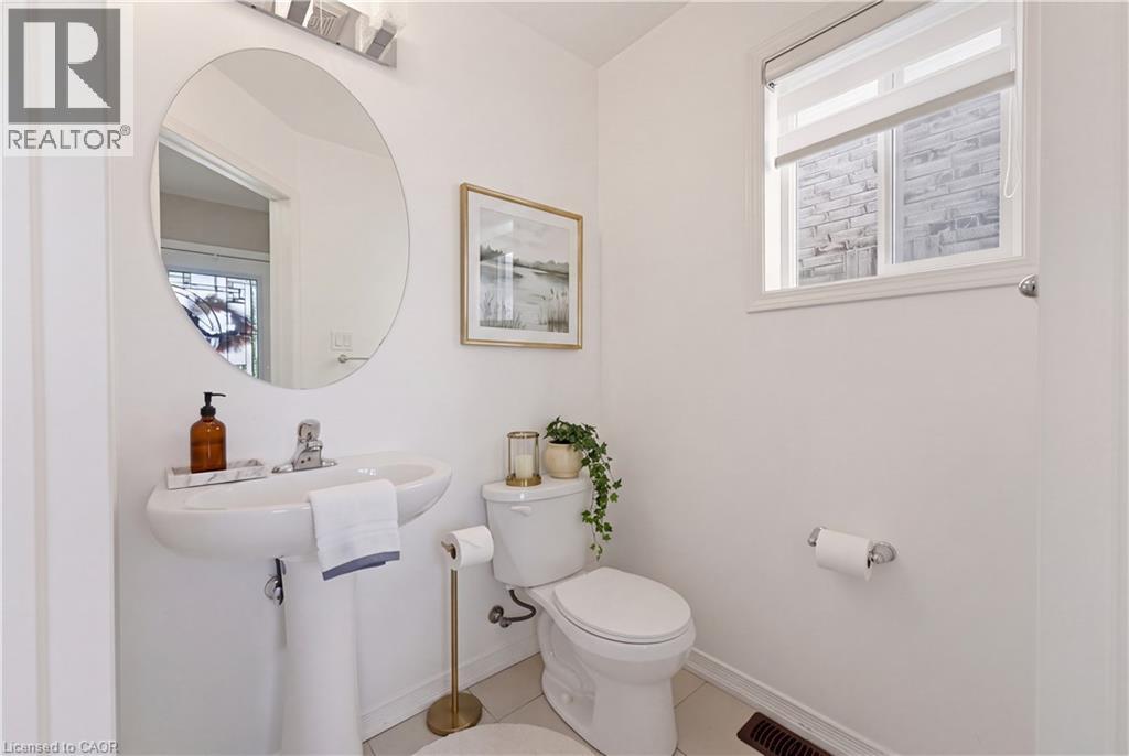 118 Thomas Avenue, Brantford, Ontario  N3S 7V4 - Photo 7 - 40873183