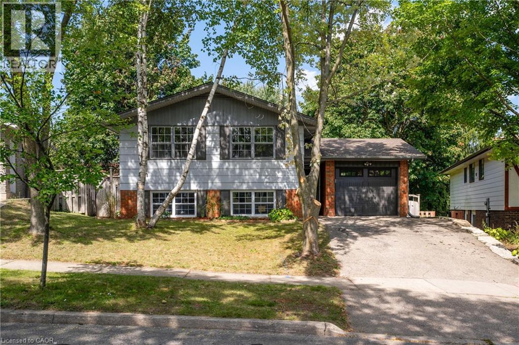 328 Breezewood Crescent Unit# Upper, Waterloo, Ontario  N2L 5K5 - Photo 4 - 40874852
