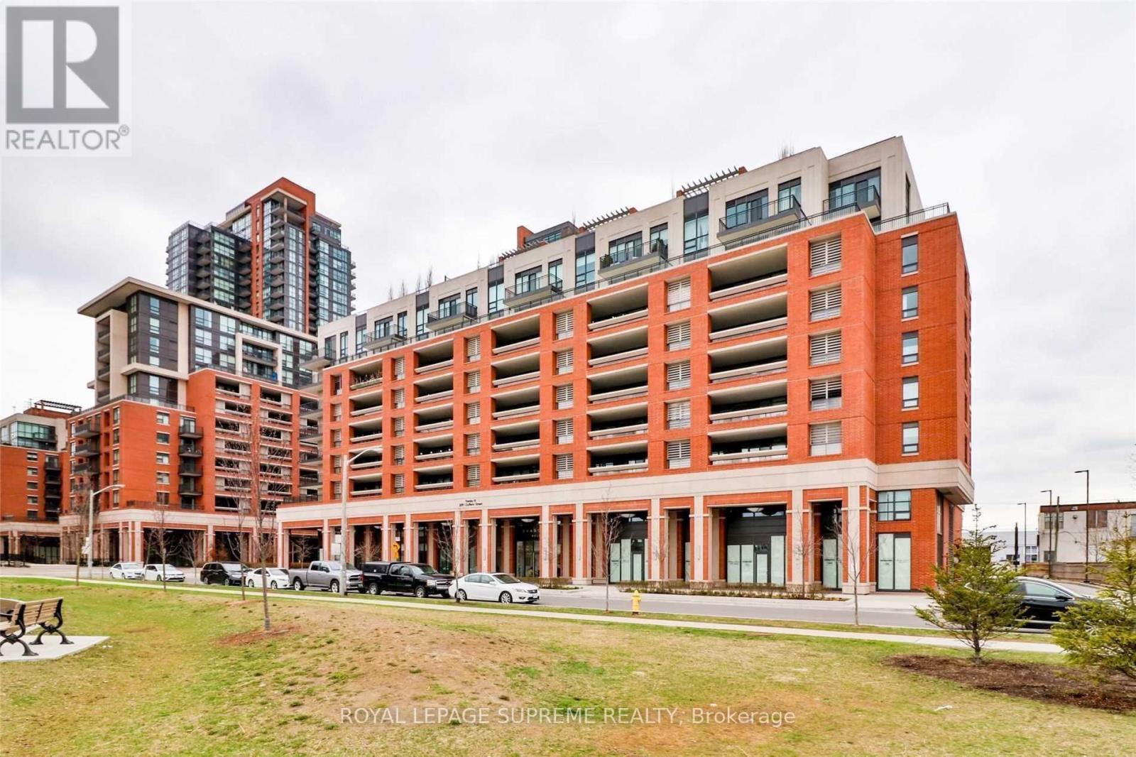 214 - 3091 Dufferin Street, Toronto (Yorkdale-Glen Park), Ontario  M6A 2S7 - Photo 2 - W14128756