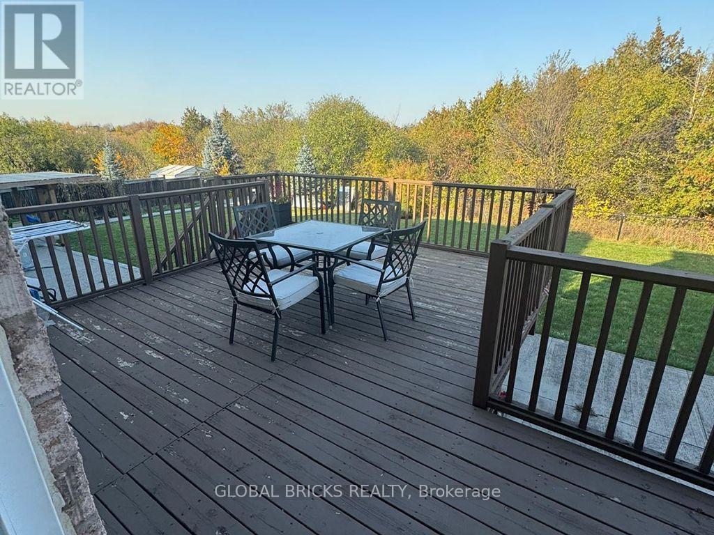 42 Bayhampton Drive, Brampton, Ontario  L6P 2S7 - Photo 14 - W14128940