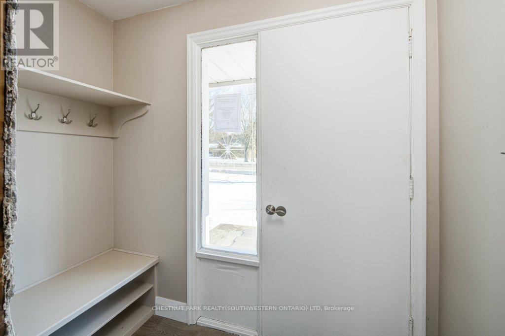 243 King Street E, Ingersoll, Ontario  N5C 1H4 - Photo 2 - X14128982