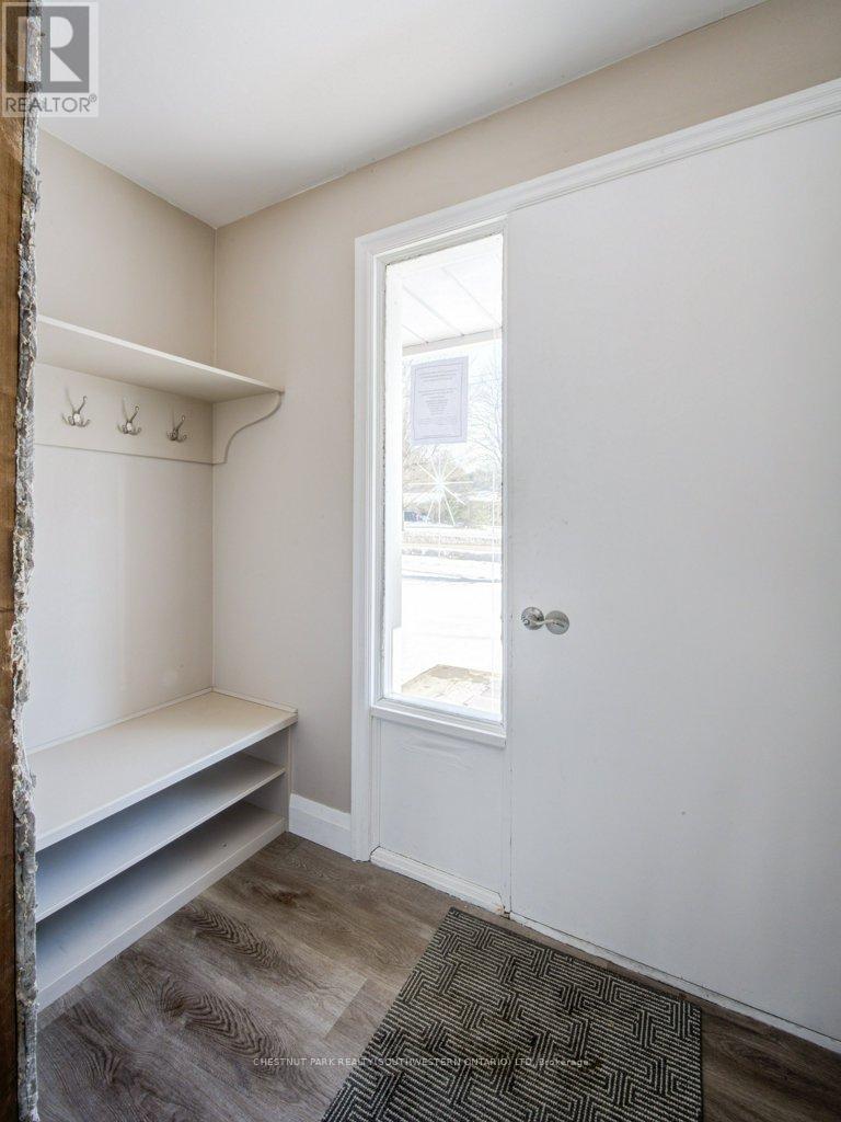 243 King Street E, Ingersoll, Ontario  N5C 1H4 - Photo 3 - X14128982
