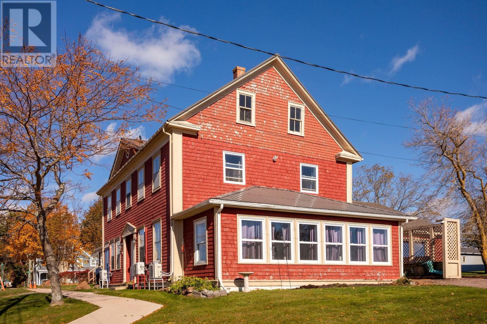 4 Kent Street, Georgetown, Prince Edward Island  C0A 1L0 - Photo 4 - 202626932