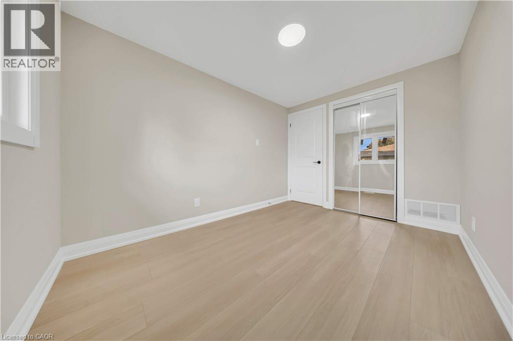 797 Doon Village Road, Kitchener, Ontario  N2P 1A1 - Photo 14 - 40874929