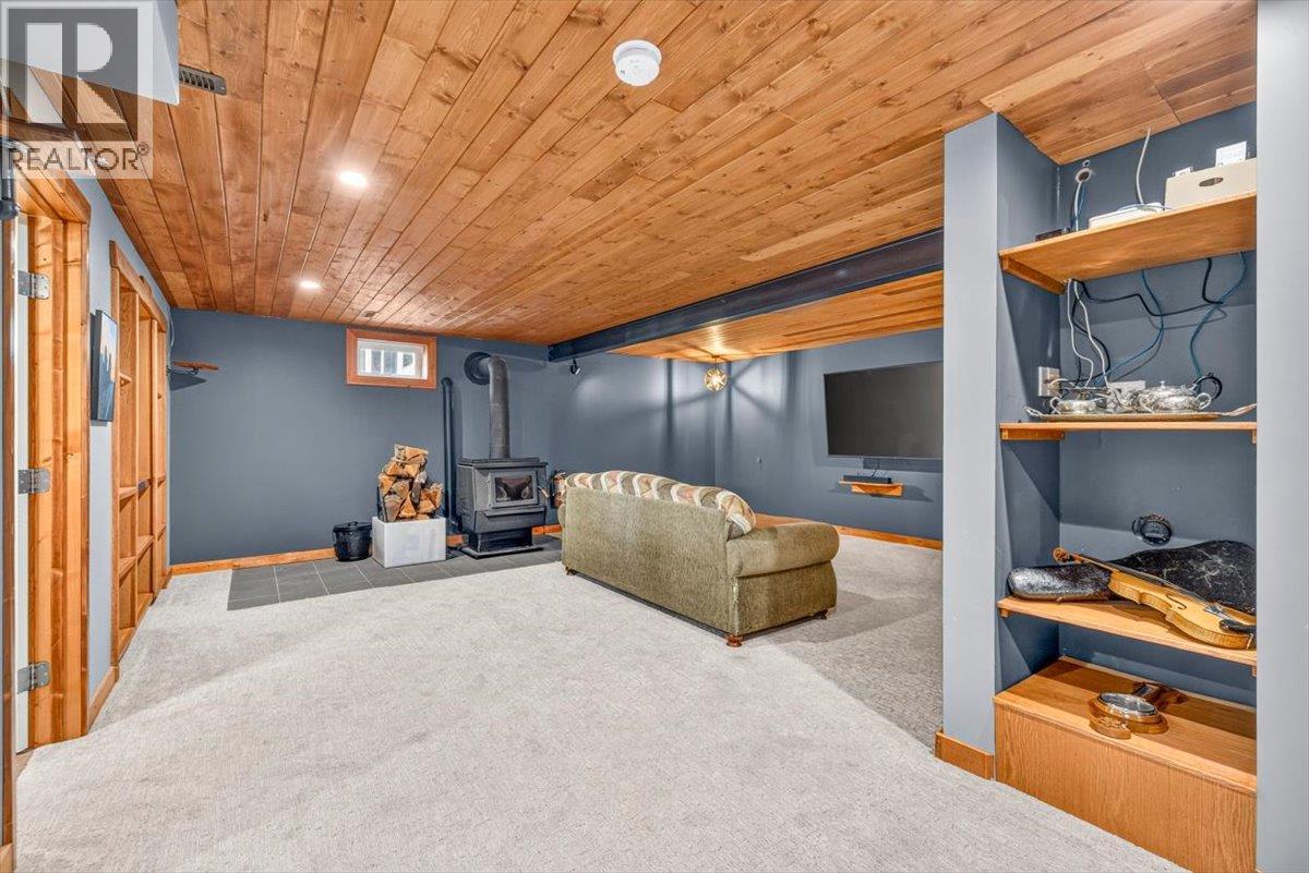 315 Western Larch Crescent, Sparwood, British Columbia  V0B 2G0 - Photo 32 - 10404172