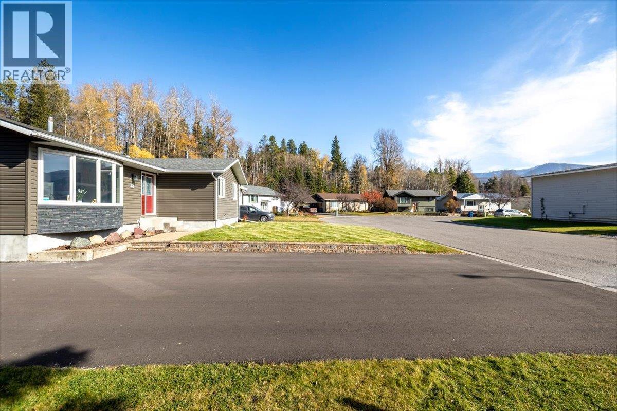 315 Western Larch Crescent, Sparwood, British Columbia  V0B 2G0 - Photo 49 - 10404172