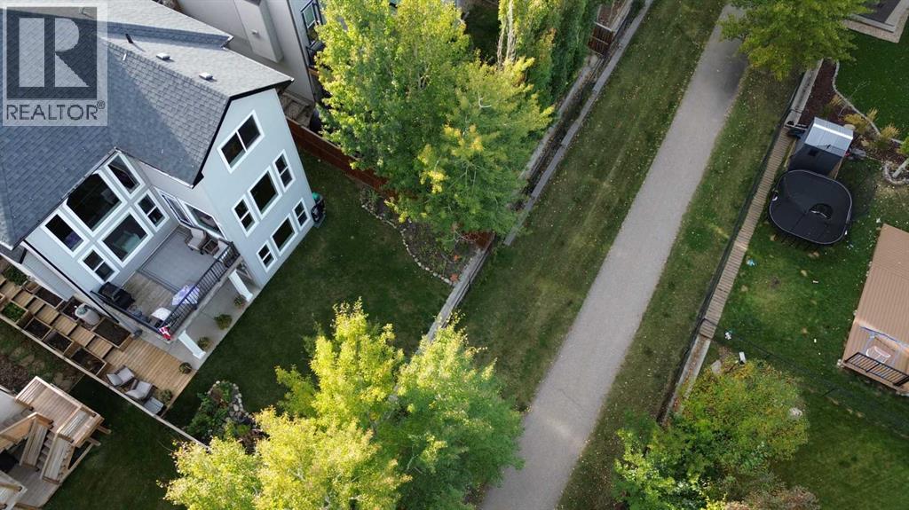 14 Westmount Way, Okotoks, Alberta  T1S 2L3 - Photo 3 - A2349032