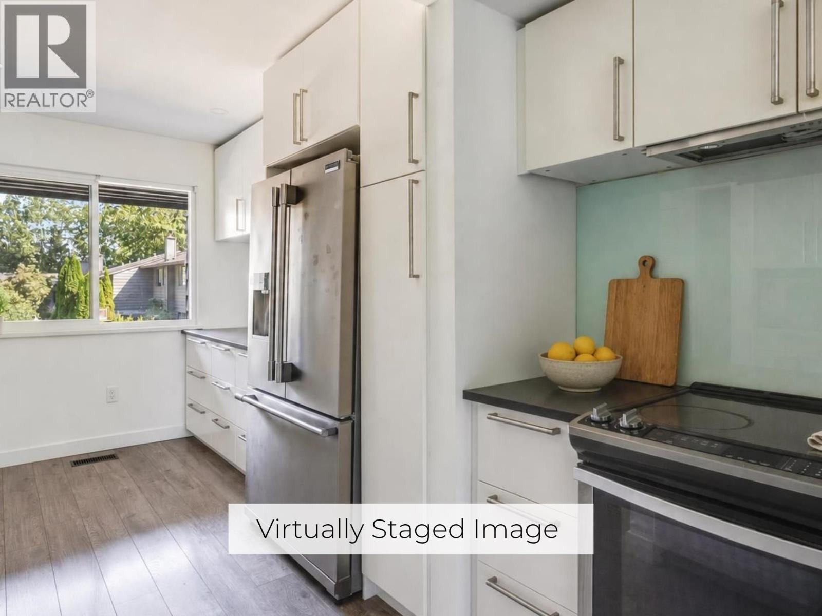 65 1930 CEDAR VILLAGE CRESCENT