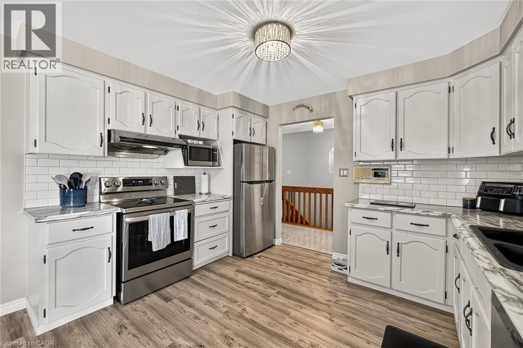 1079 Pearson Drive, Woodstock, Ontario N4S 8T7 - Photo 3 - 40873337