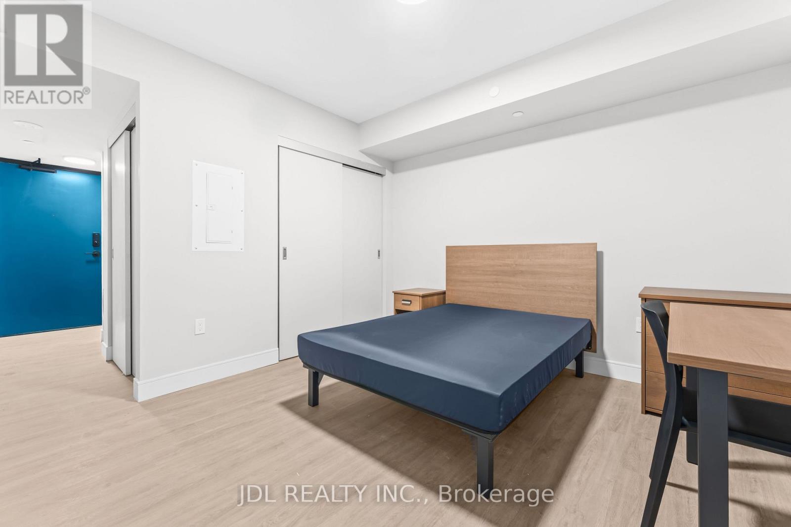 501 - 140 D'arcy Street, Toronto, Ontario  M5T 0G5 - Photo 16 - C14129002