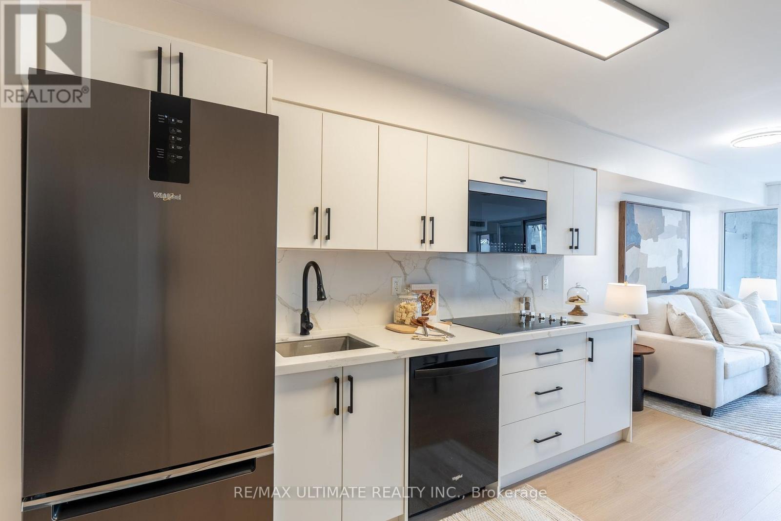 627 - 111 Elizabeth Street, Toronto, Ontario  M5G 1P7 - Photo 4 - C14129044