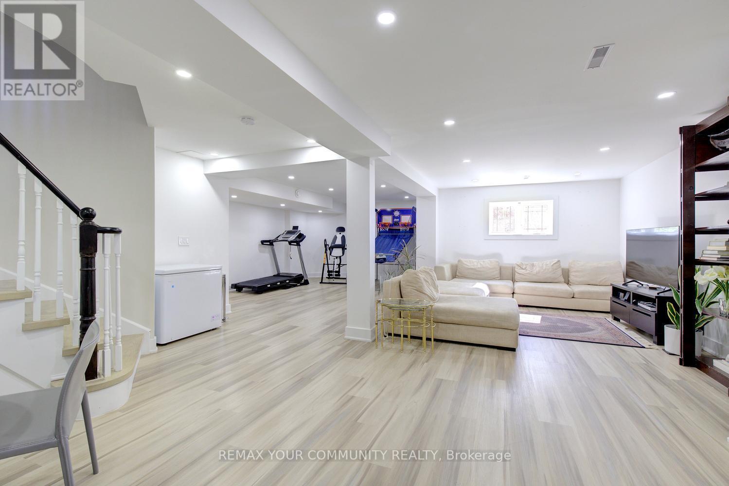 123 Hidden Trail Avenue, Richmond Hill, Ontario  L4C 0H1 - Photo 41 - N14095812