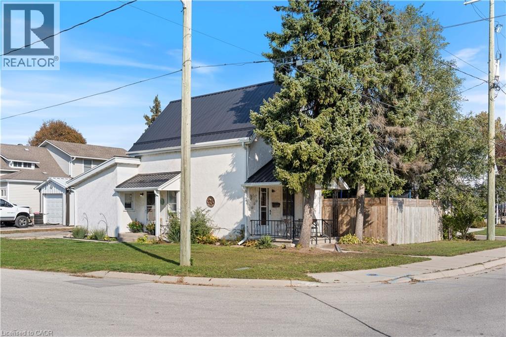42 Fourth Street, Tillsonburg, Ontario  N4G 1H2 - Photo 4 - 40874869