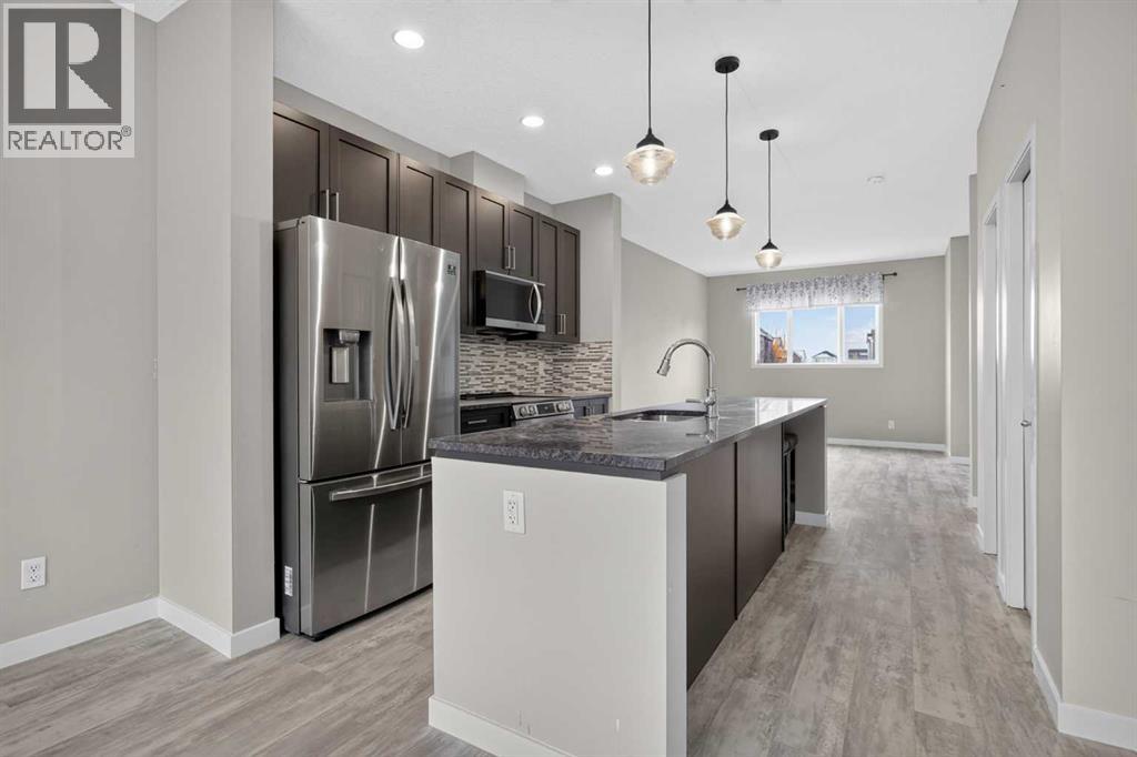 227 Copperpond Row