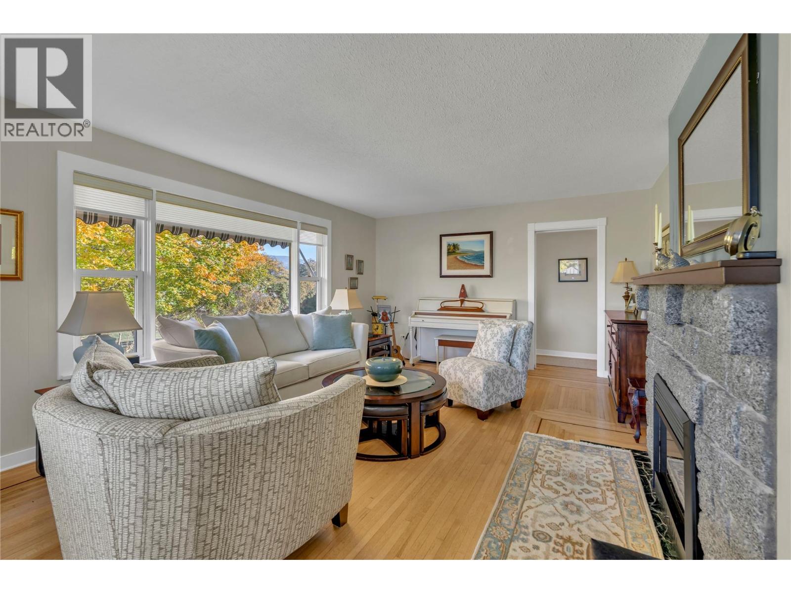 1005 West Bench Drive, Penticton, British Columbia  V2A 8Y4 - Photo 27 - 10404535