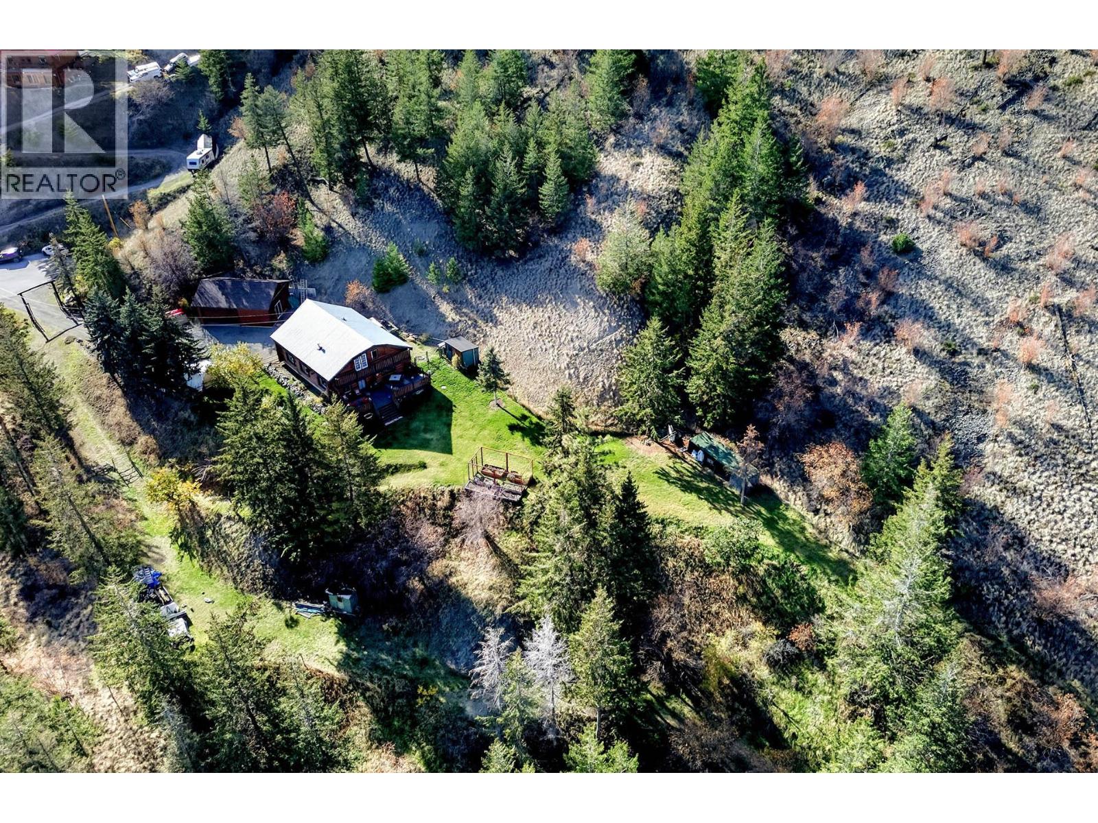 5300 Blundell Place, Kamloops, British Columbia  V2C 6C8 - Photo 76 - 10403328