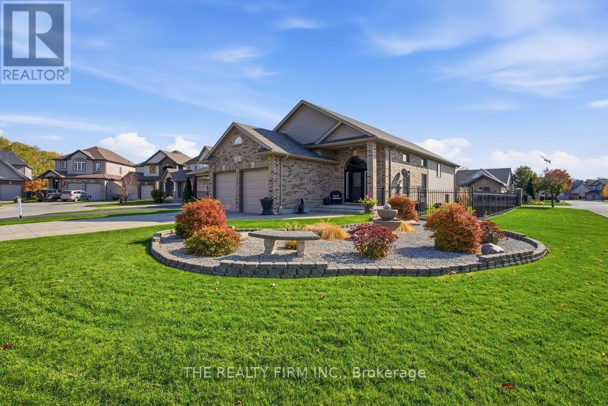 345 Portrush Place, London North, Ontario  N5X 0C2 - Photo 4 - X14129114