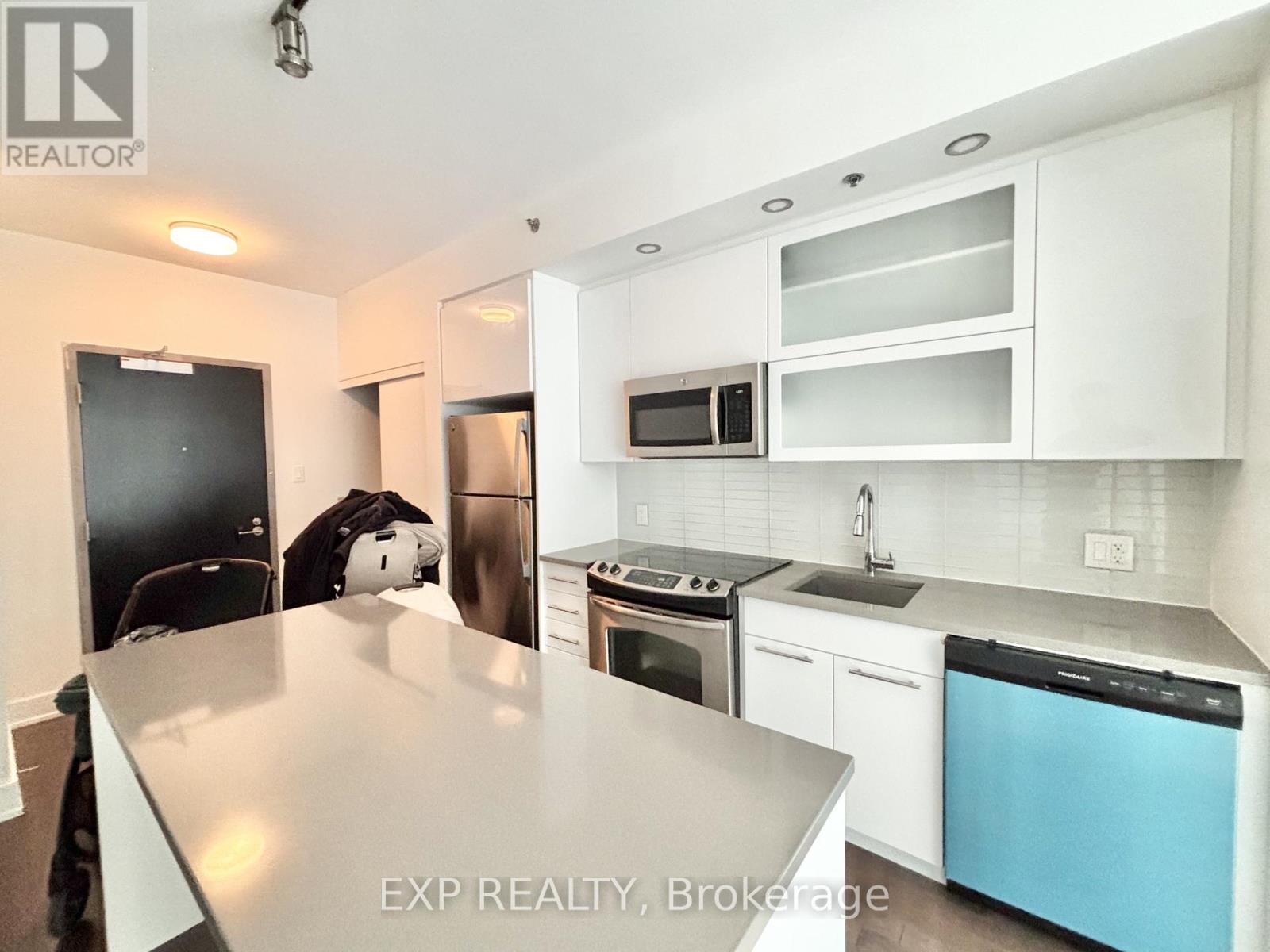 208 - 98 Richmond Road, Ottawa, Ontario  K1Z 0B2 - Photo 2 - X14129090