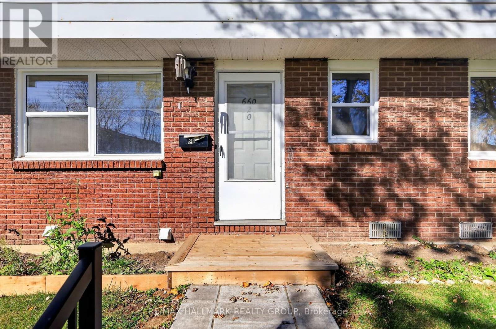 20 - 660 Hochelaga Street, Ottawa, Ontario  K1K 2E9 - Photo 2 - X14129116