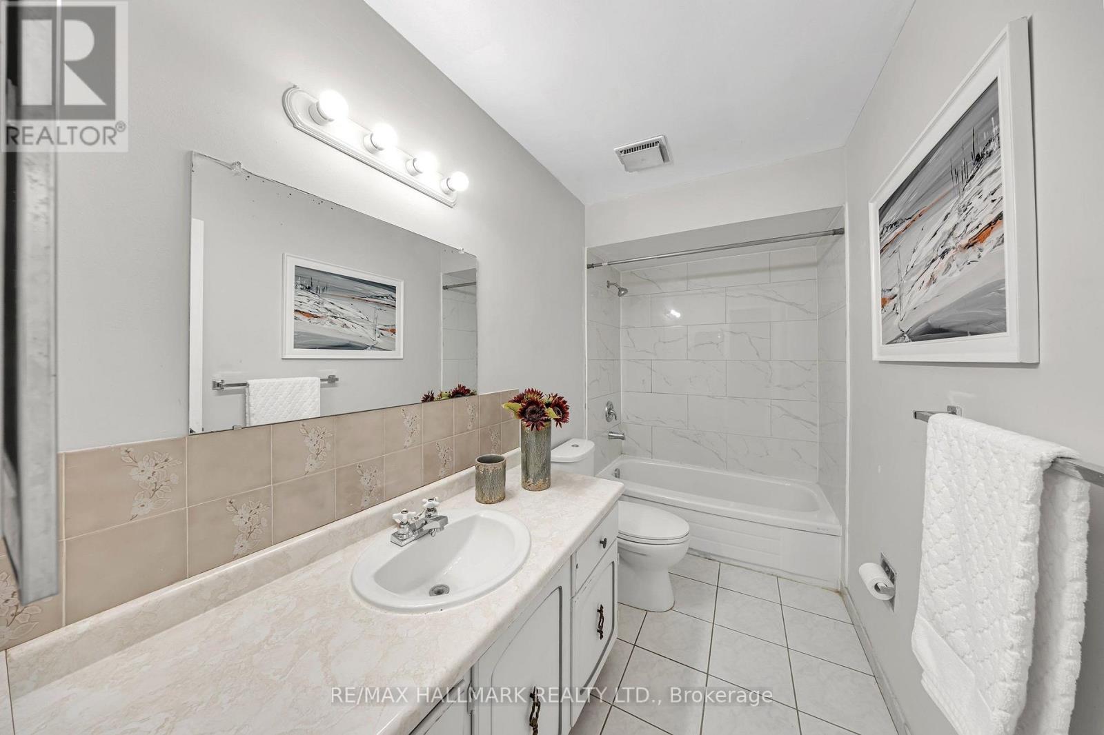 54 Redhead Crescent, Toronto, Ontario  M1V 3B4 - Photo 25 - E14128952