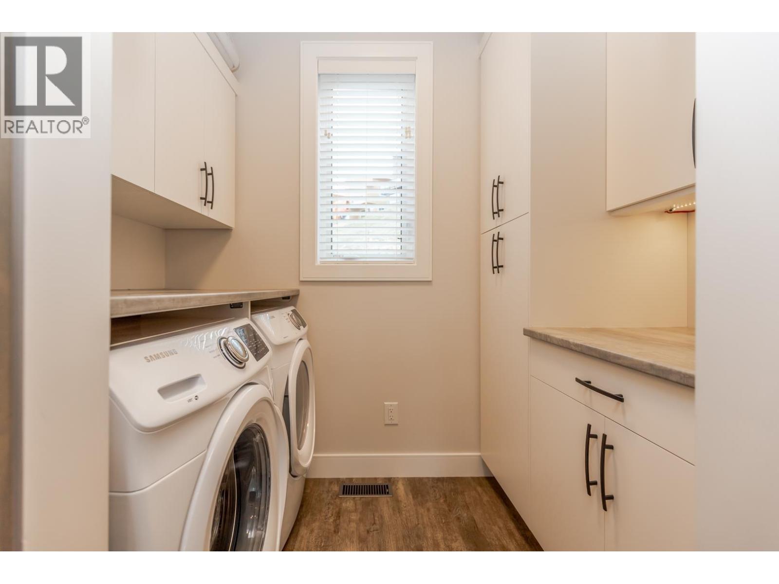 1820 Blue Bunch Court, Kelowna, British Columbia  V1V 0C6 - Photo 9 - 10404834