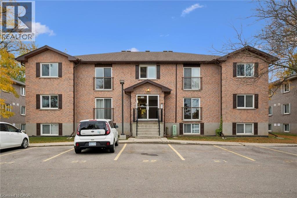325 Northlake Drive Unit# 11, Waterloo, Ontario  N2V 1Z1 - Photo 2 - 40874000