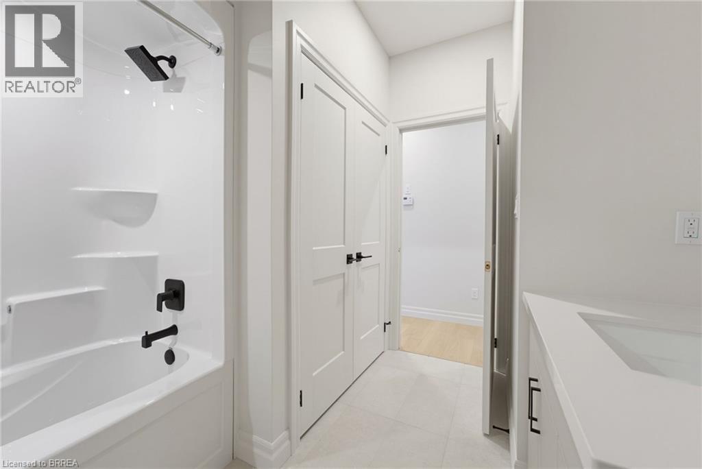254 Charles Street, Waterford, Ontario  N0E 1Y0 - Photo 18 - 40865181
