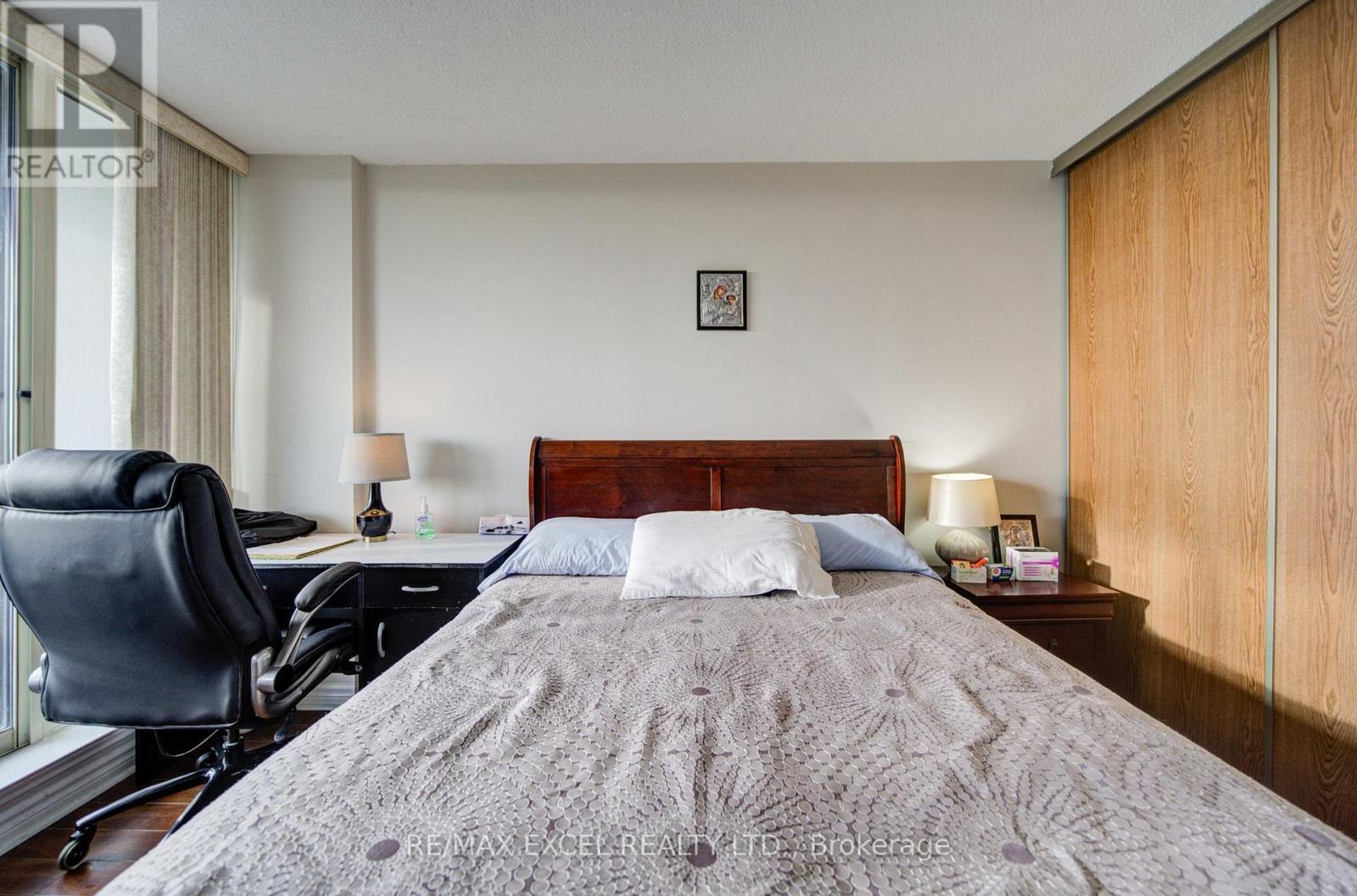 1403 - 300 Alton Towers Circle, Toronto, Ontario  M1V 4X9 - Photo 31 - E14129148