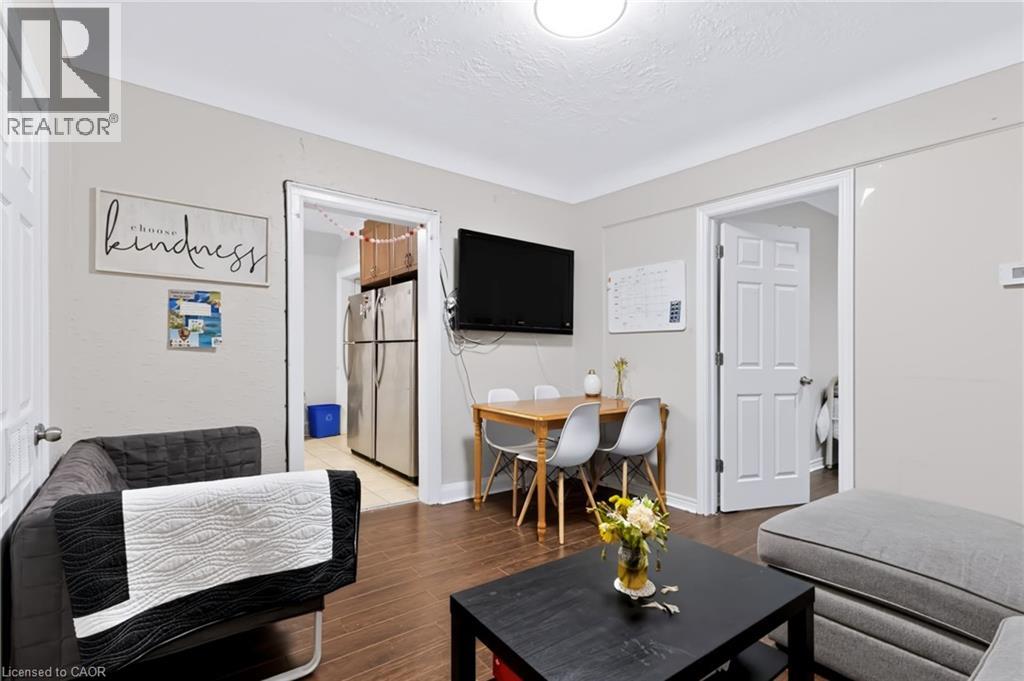 27 Forsyth Avenue S, Hamilton, Ontario L8S 2A4 - Photo 9 - 40872053