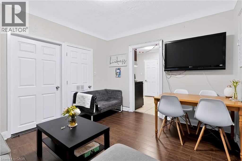 27 Forsyth Avenue S, Hamilton, Ontario L8S 2A4 - Photo 11 - 40872053