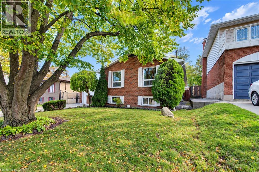 27 Alto Drive, Hamilton, Ontario L8K 5X1 - Photo 3 - 40874832