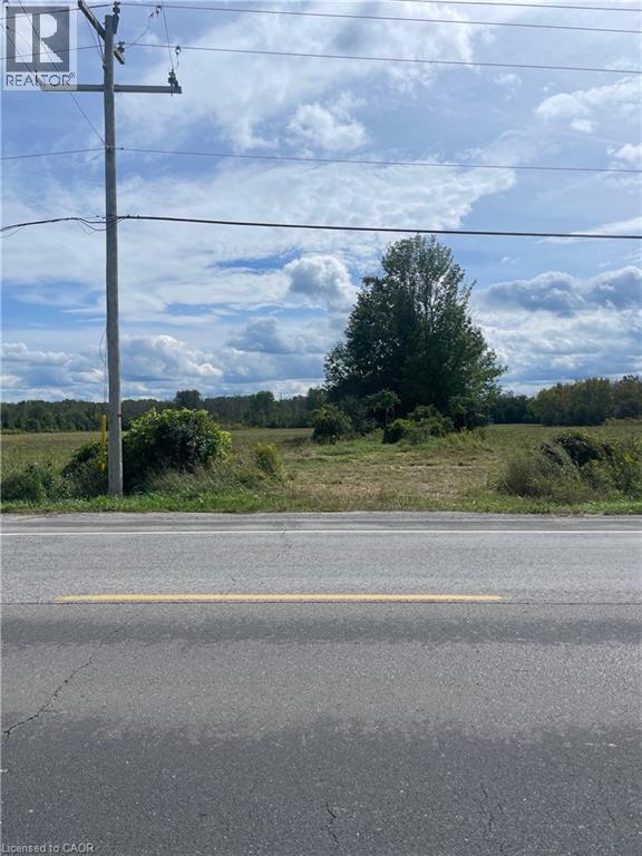 1661 Metro Road N, Keswick, Ontario  L0E 1S0 - Photo 3 - 40875027
