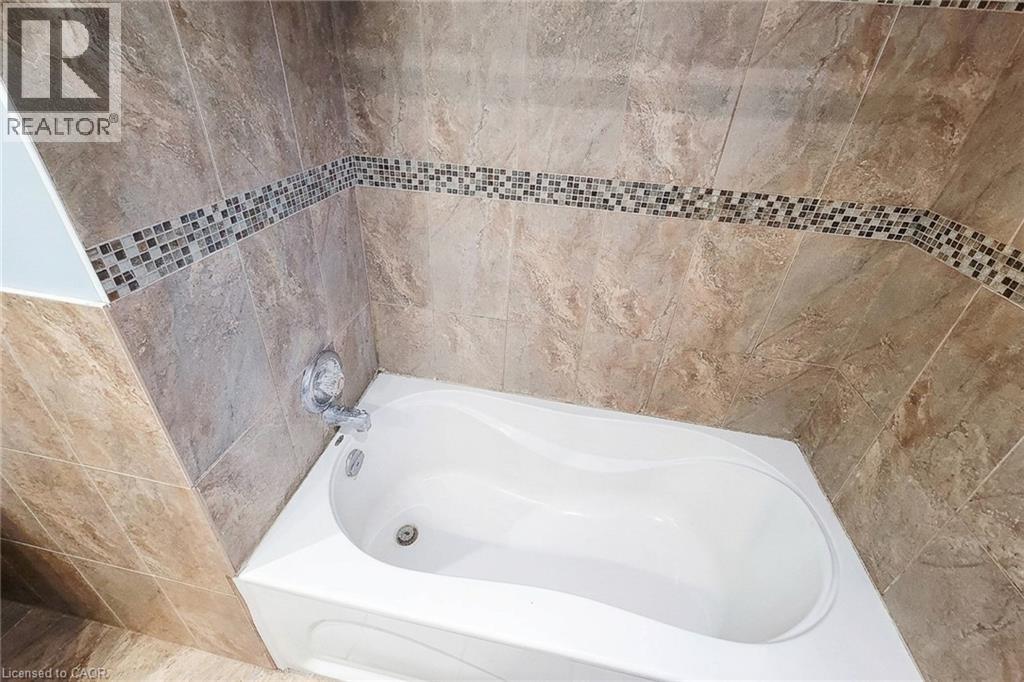 29 Second Road E, Hamilton, Ontario  L8J 3H9 - Photo 20 - 40875036