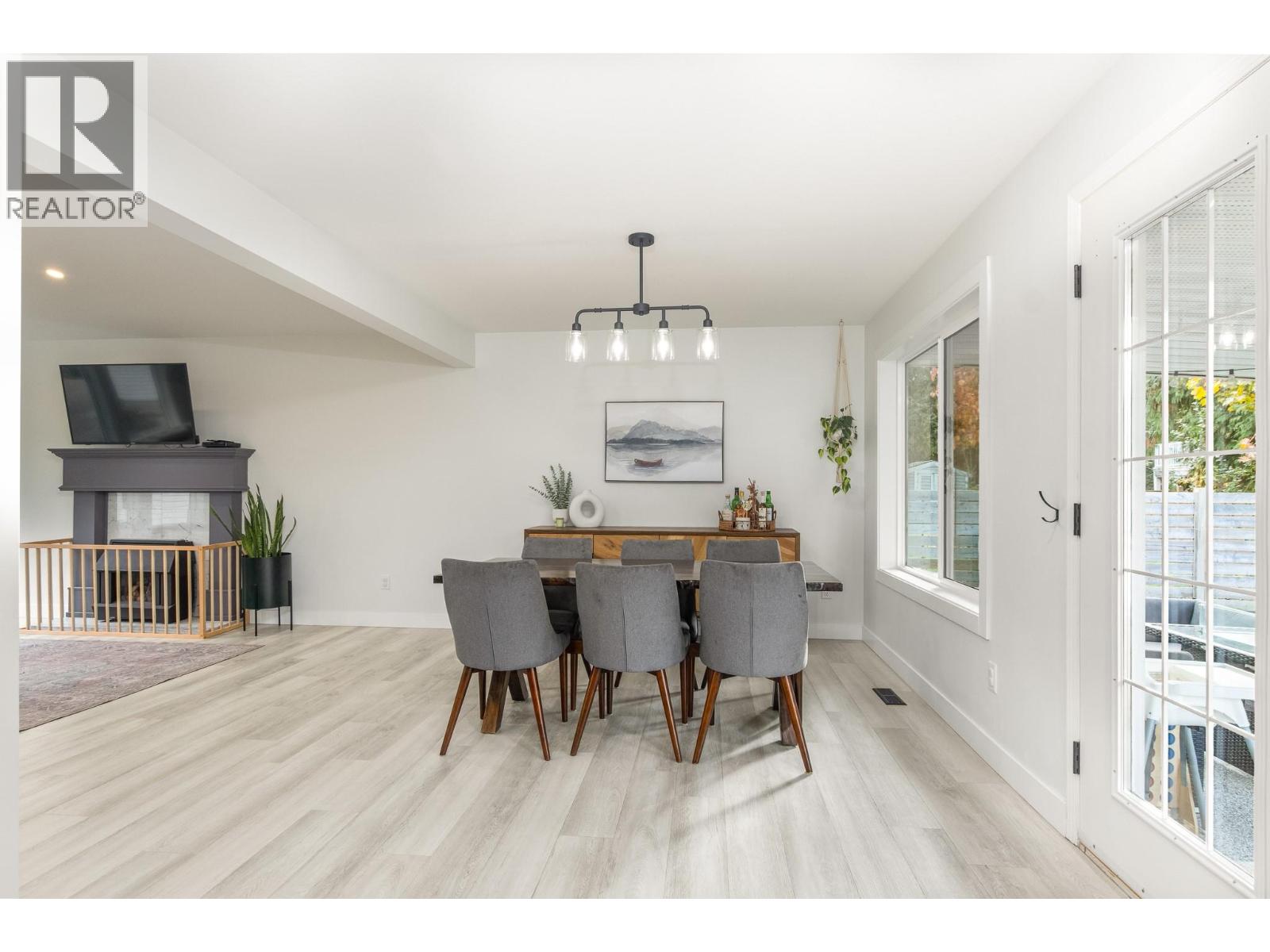611 25 Street SE, Salmon Arm, British Columbia  V1E 1C8 - Photo 21 - 10404703