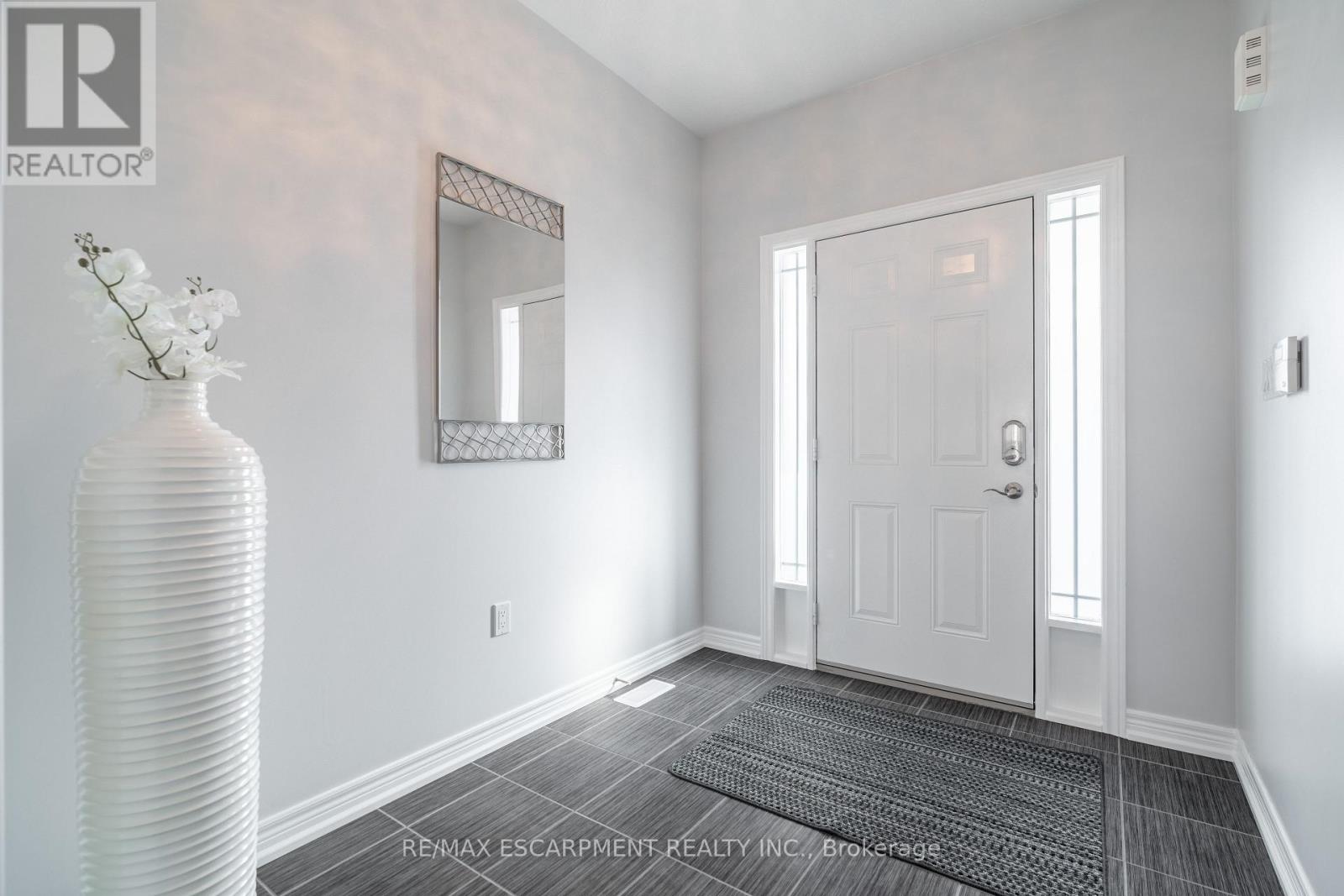 56 Colorado Boulevard, Hamilton, Ontario  L0R 1P0 - Photo 3 - X14129132