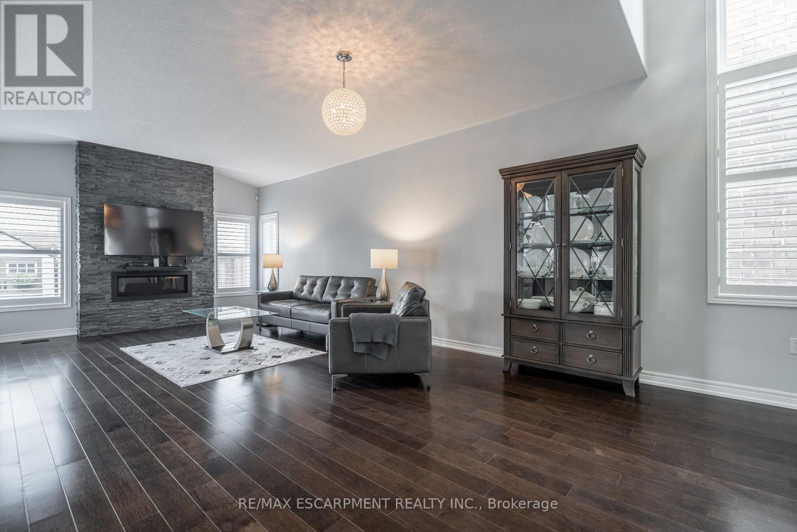 56 Colorado Boulevard, Hamilton, Ontario  L0R 1P0 - Photo 5 - X14129132