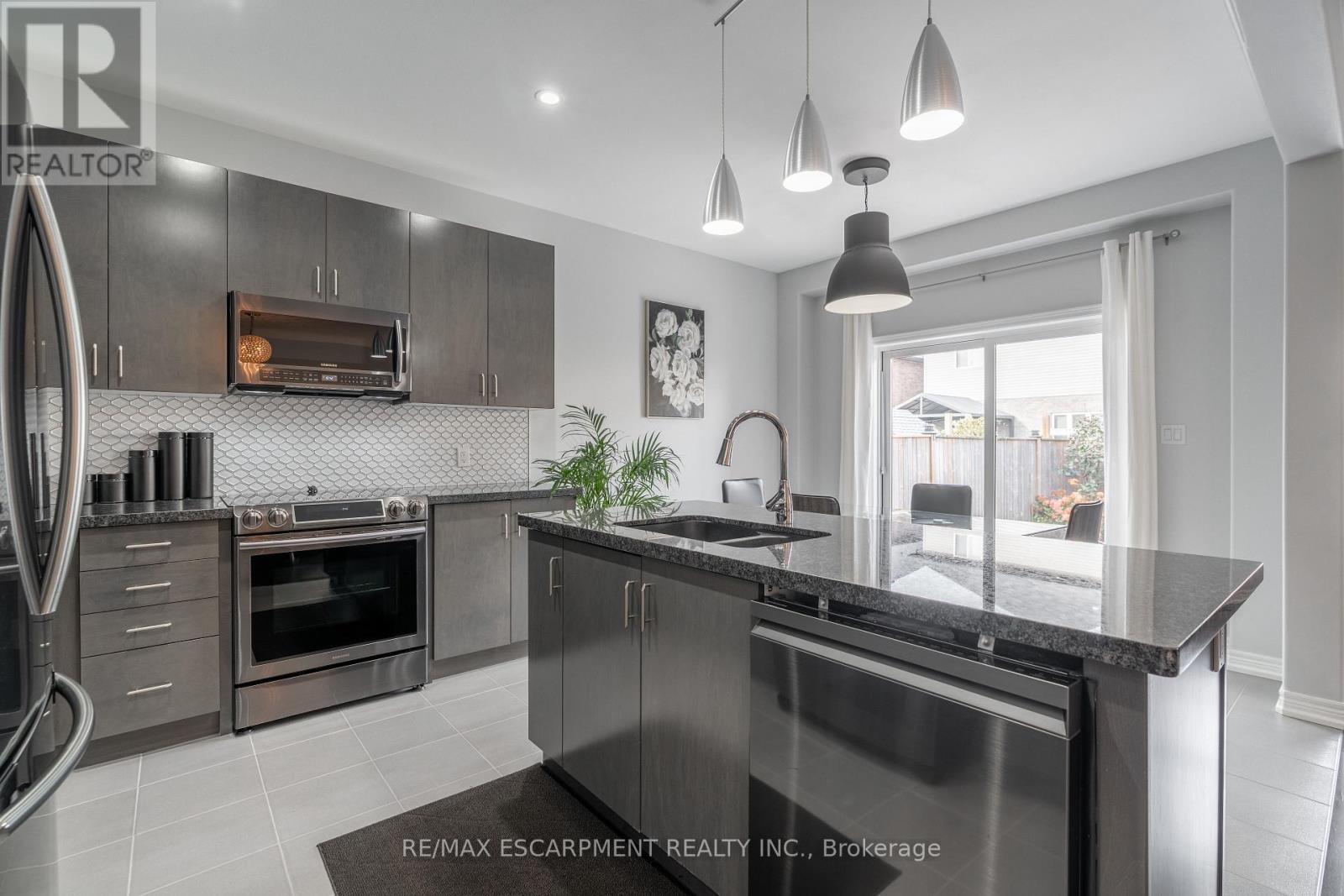 56 Colorado Boulevard, Hamilton, Ontario  L0R 1P0 - Photo 9 - X14129132