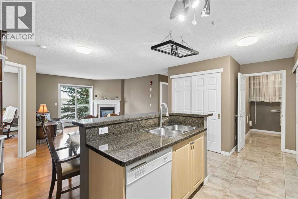 307, 290 Shawville Way SE