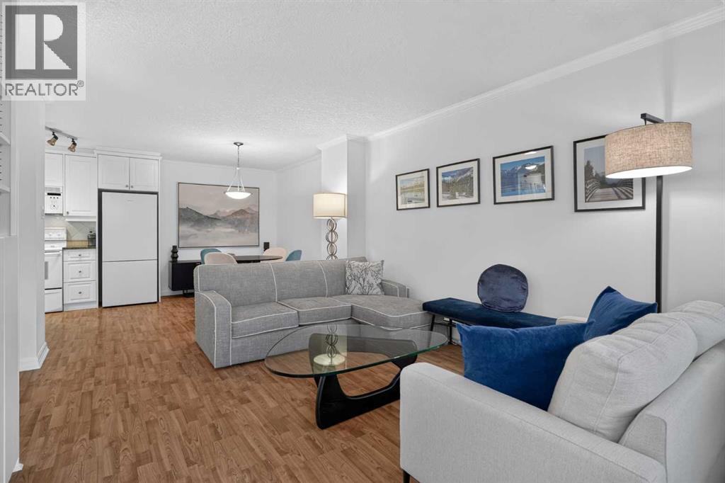 104, 4555 Varsity Lane NW, Calgary, Alberta  T3A 2V6 - Photo 4 - A2355422