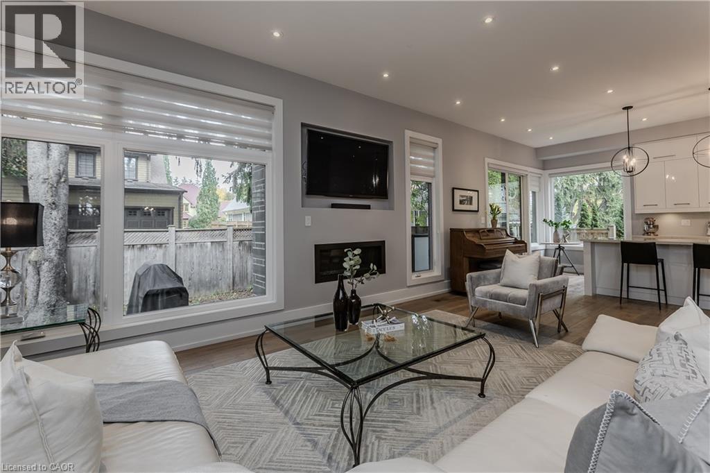 463 Indian Road, Burlington, Ontario  L7T 3T3 - Photo 7 - 40874835