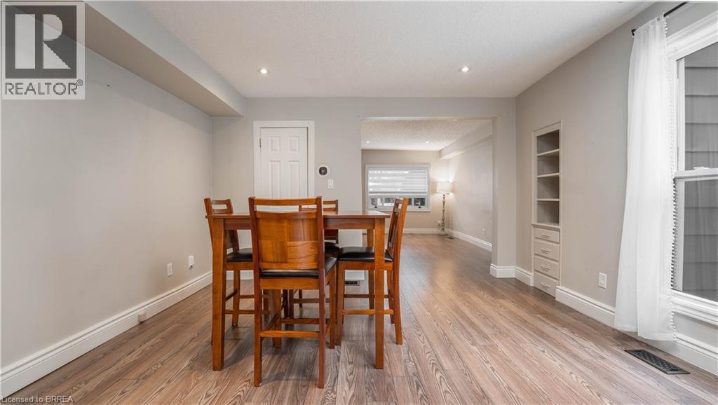 39 Gordon Street, Brantford, Ontario  N3S 2N1 - Photo 12 - 40863229