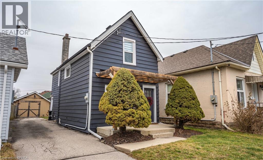 39 Gordon Street, Brantford, Ontario  N3S 2N1 - Photo 4 - 40863229